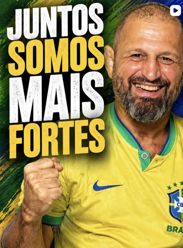 Ralph Gracie com o punho erguido — Juntos somos mais fortes